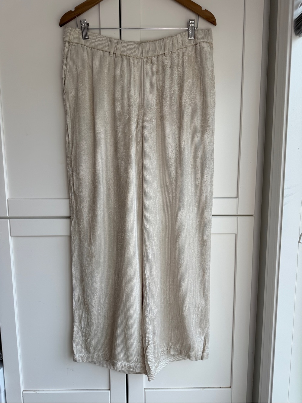 J. Jill Champagne/Barley Flowy Corduroy Wide Leg Pants Size M Pull On